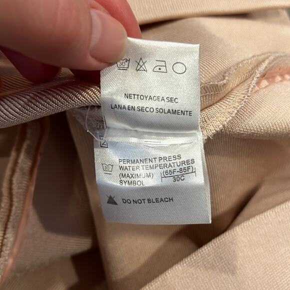 Bodycon Collection Kyra Bandage Dress in Dusty Pink Size M - Picture 11 of 12